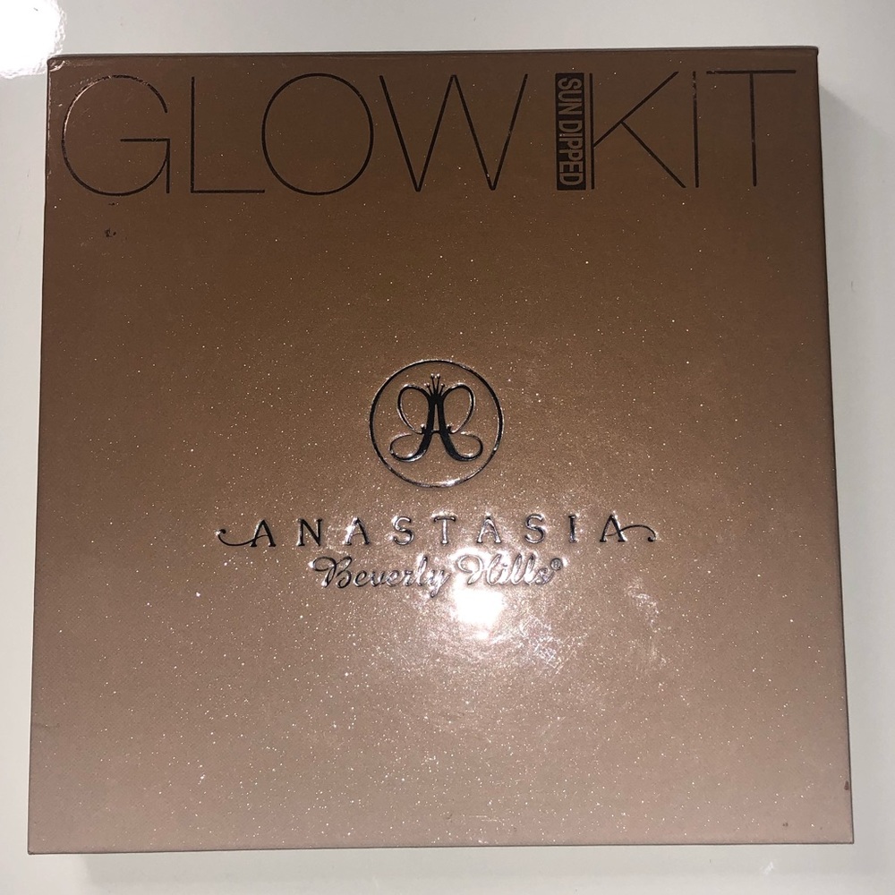 Anastasia Beverly Hills Sun Dipped Glowkit